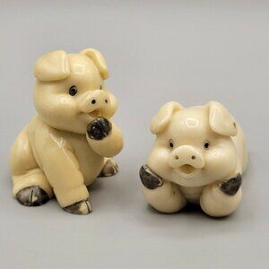 Pig Figurines Acrylic Shy Curious Pudgy Vintage Asian Japanese